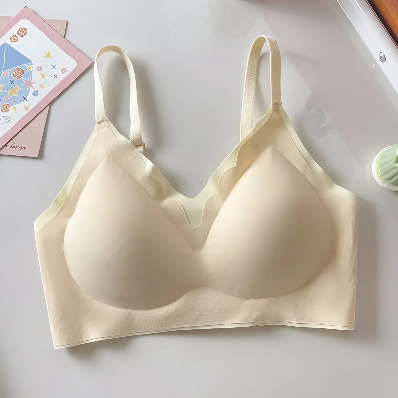 Comfortable wire free bra